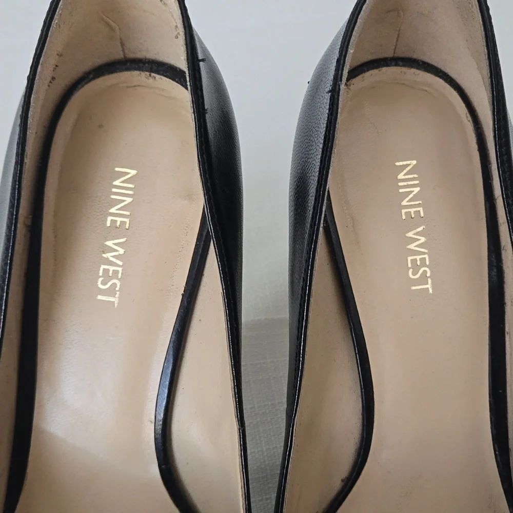 Nine West Tatiana Stiletto Pointy Toe Pumps - Picture 7 of 7